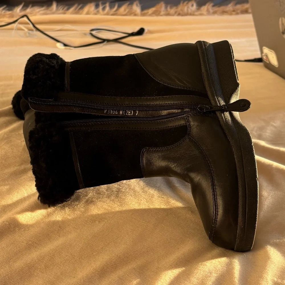 HOOPOE Fur Leather Winter Boots Size 7
